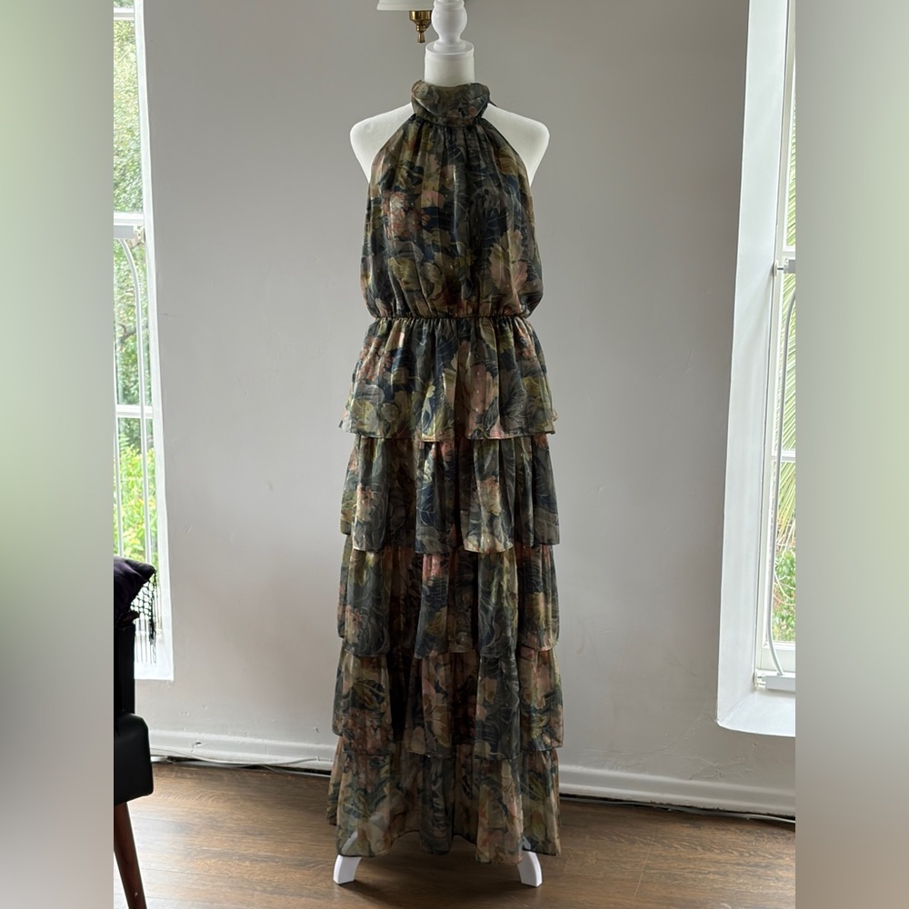 Floral Print Sleeveless Tiered Maxi Dress